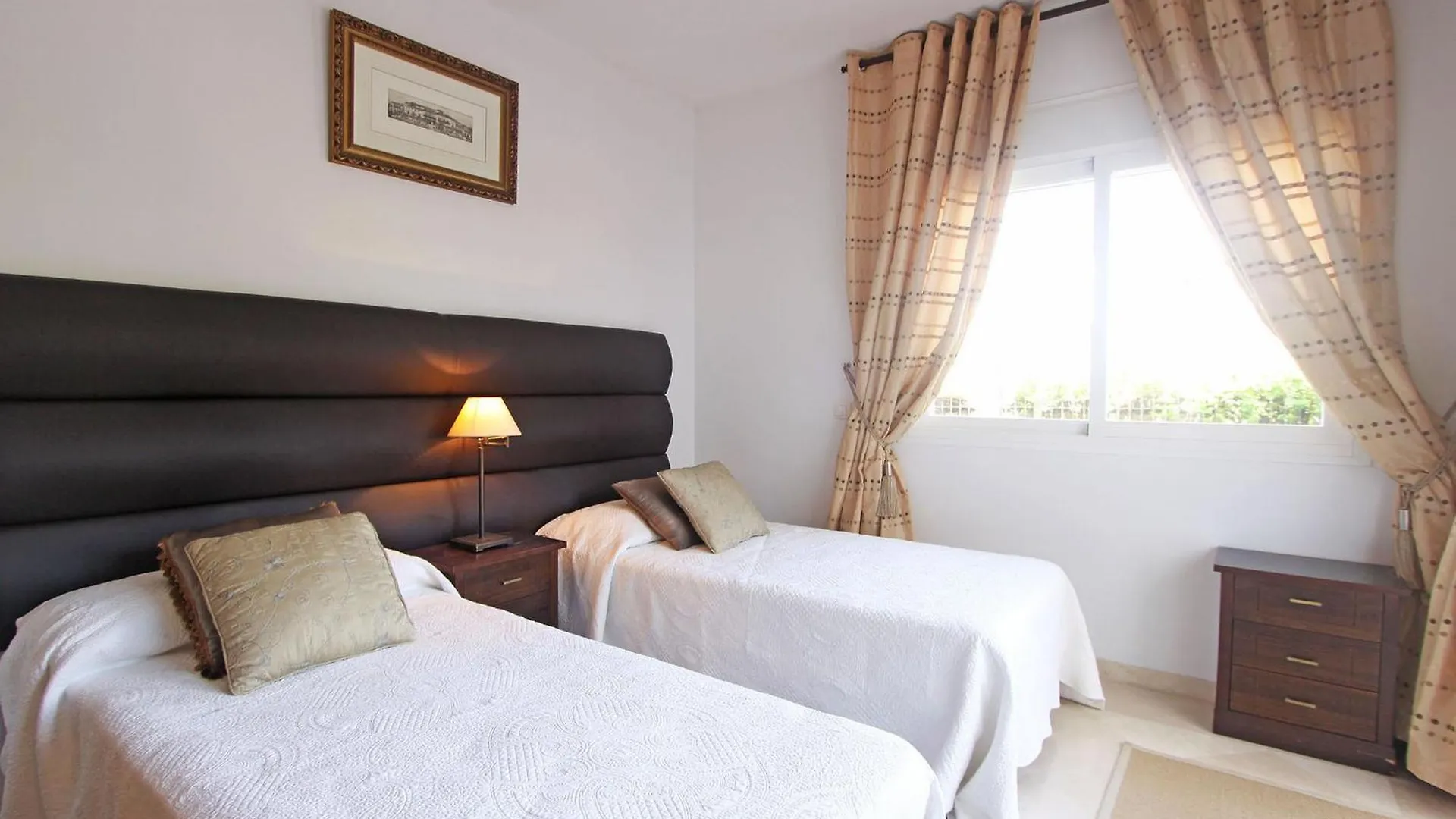 1126 Beachfront High Standard Apartment With Terrace Estepona 0*,